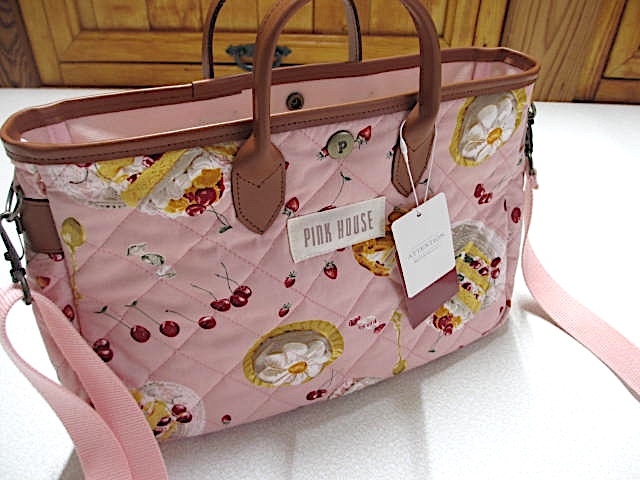  Pink House parlor print cow leather using quilting shoulder bag pink unused tag attaching Y25,300