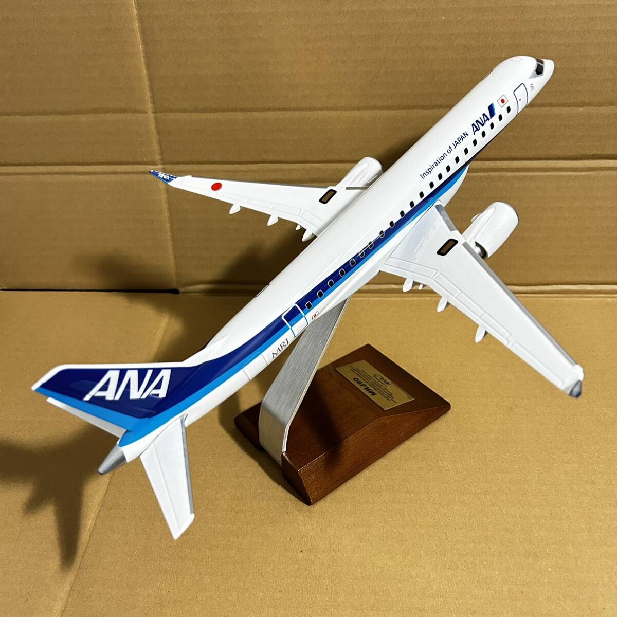 パックミン 1:100 MRJ90 三菱リージョナルジェット ANA PACMIN 航空機 模型 全日空 ABS製飛行機模型 1/100 MRJ-90_画像2