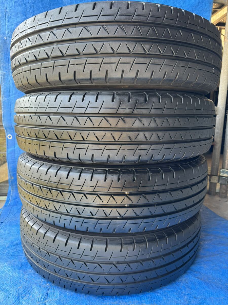 中古　YOKOHAMA BluEarth-Van RY55 ヨコハマ　バリ山 夏タイヤ 195/80r15 107/105N 4本セット　格安　送料込み　新潟発_画像1