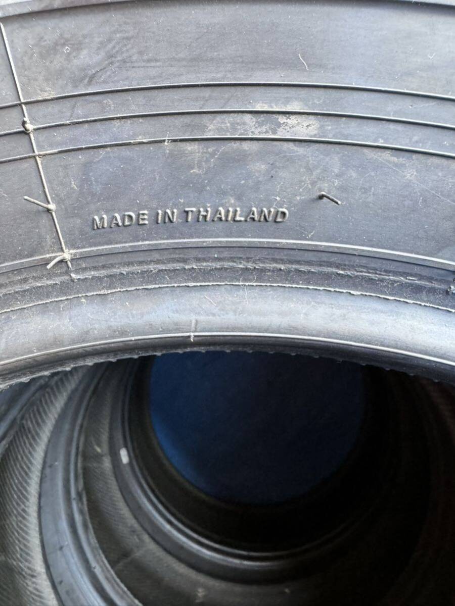 中古　YOKOHAMA BluEarth-Van RY55 ヨコハマ　バリ山 夏タイヤ 195/80r15 107/105N 4本セット　格安　送料込み　新潟発_画像4