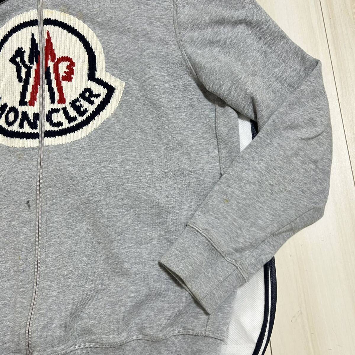 【破格最安値】MONCLER モンクレール　スウェットパーカー　ジップ　グレー　L_画像4