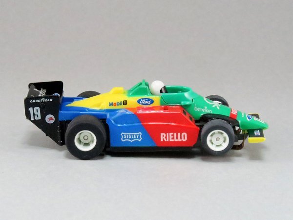 HO slot car TYCO X-34 F-1 Benetton Ford Magnum 440X2