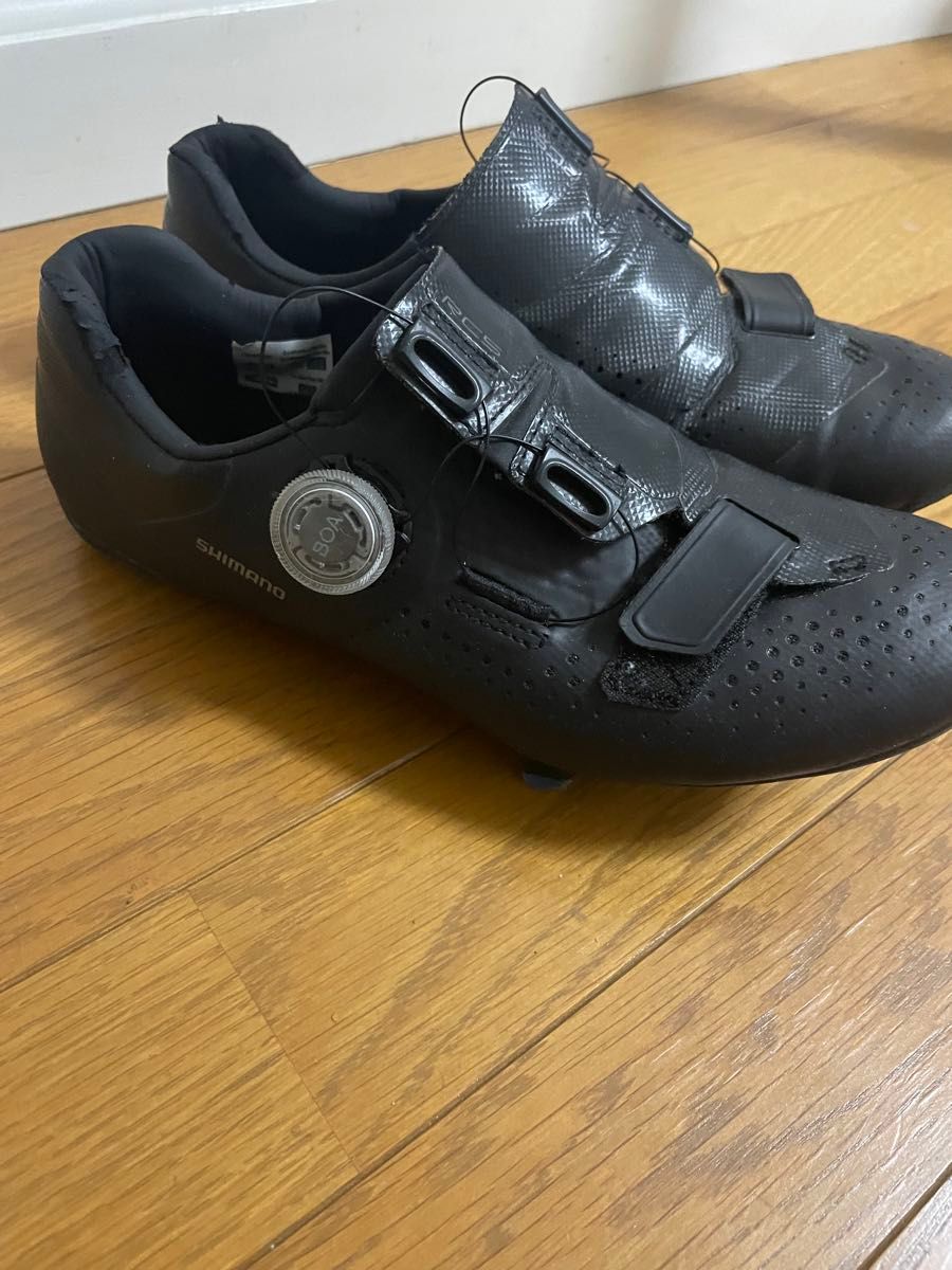 SHIMANO RC5  40サイズ　25.2センチ　ブラック　　ロードシューズ　シマノ