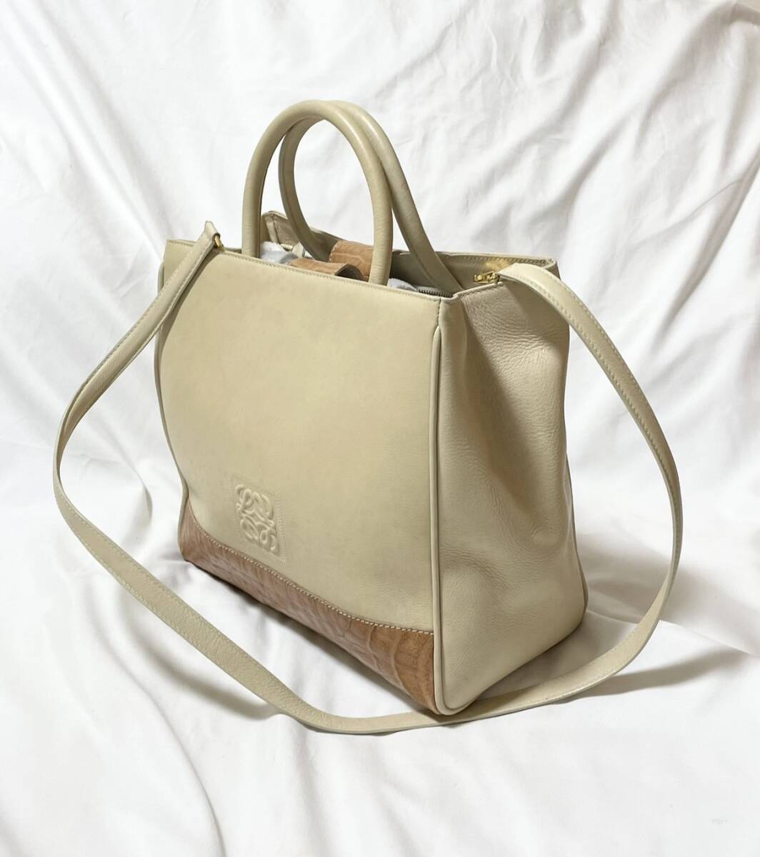 LOEWE　ロエベ アナグラム　レザー　2way トートバッグ ショルダーバッグ　ハンドバッグ_画像4