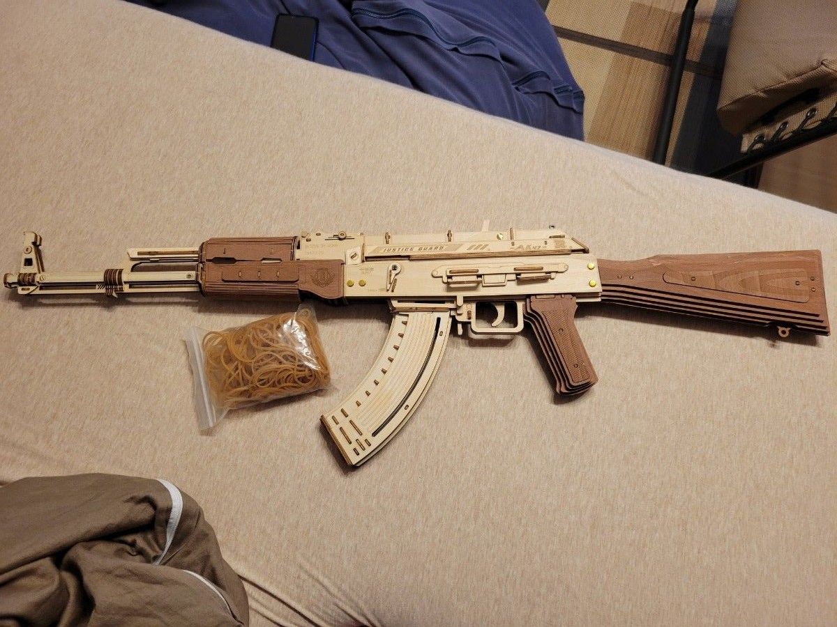 AK-47 木製　輪ゴムピストル　プラモデル　木製パズル　tiktok キグミ