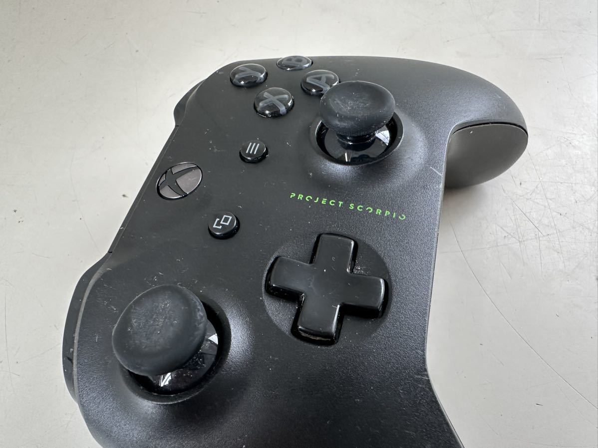 Xbox One コントローラー Project Scorpio 1708 本体のみ 動作未確認の画像2