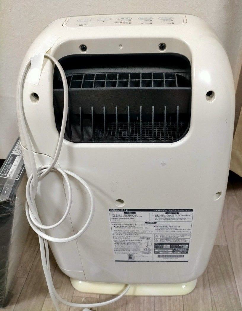 ダイキン DAIKIN ACK55L-W [光速ストリーマ搭載加湿空気清浄機　新品フィルターつき