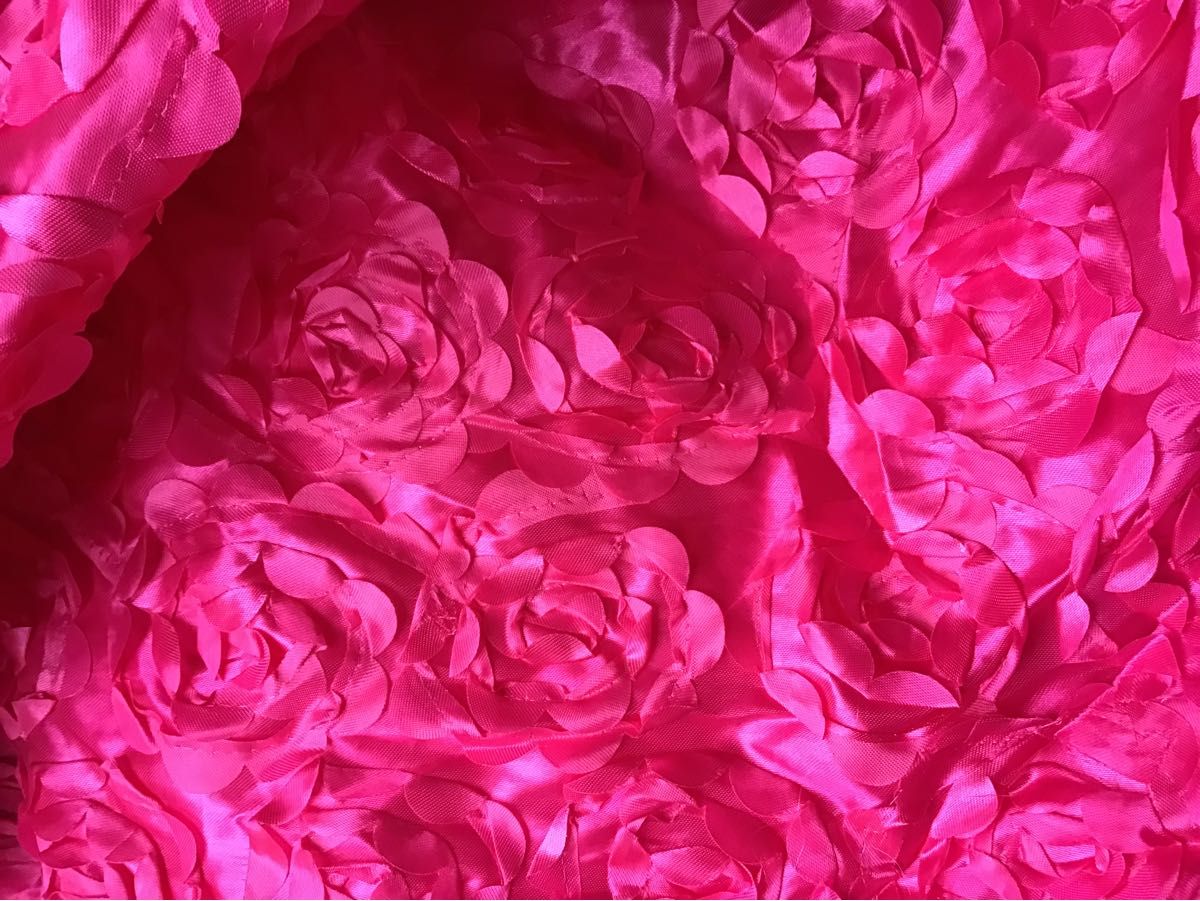 バラの花びら立体刺繍ファブリック【ローズレッド】  1m