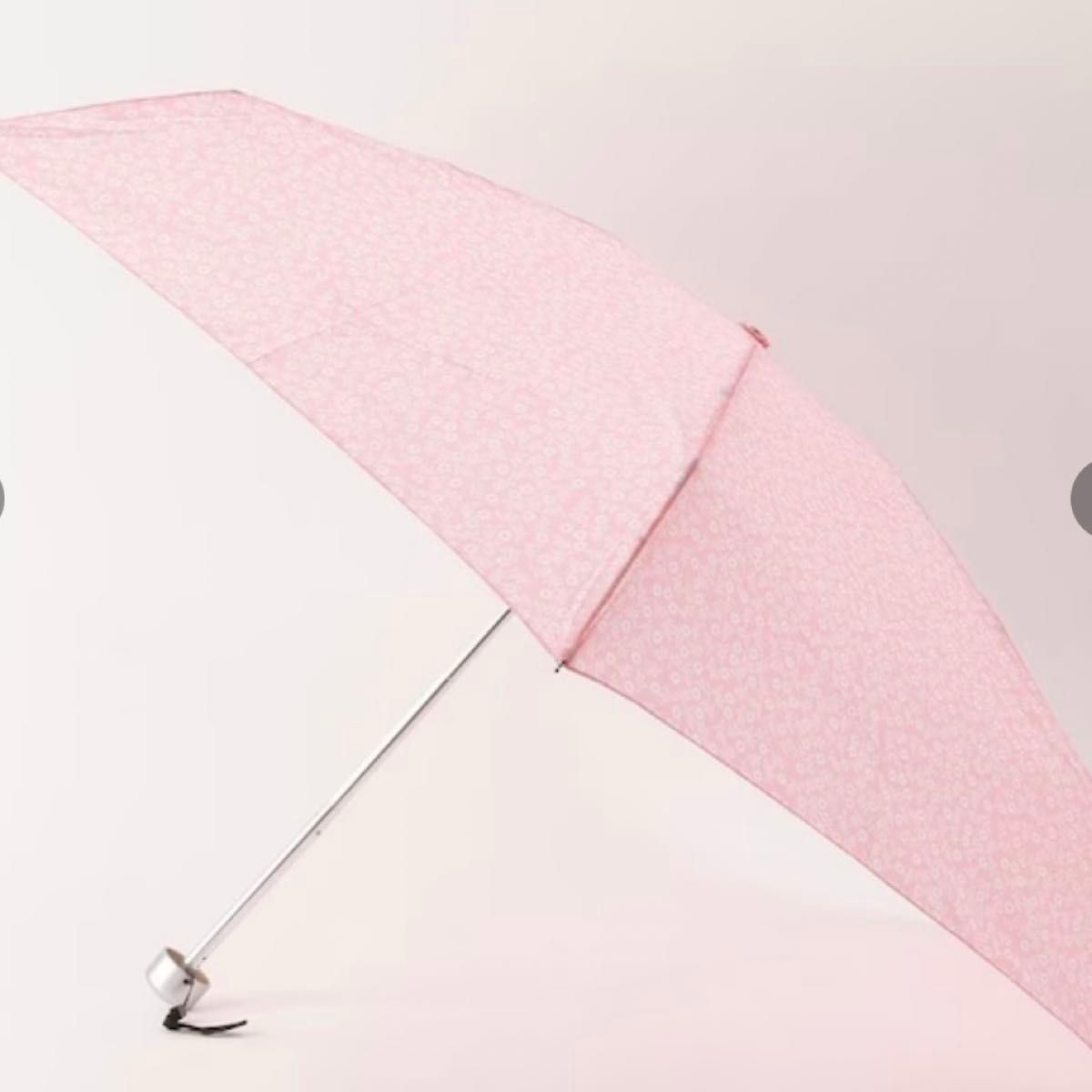 ウォーターフロント　折りたたみ傘　ピンク　うさぎ　花柄　カラビナ　パステル　かわいい　兎　ぬいぐるみ　傘　ラビット　5段傘　50㎝