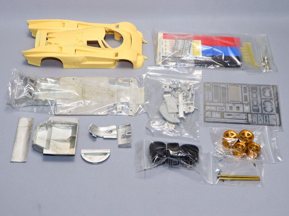 T-11 【モデラーズ】1/24 ランチア LC2 1985 ル・マン MODELER'S T-11 【モデラーズ】1/24 ランチア LC2 1985 ル・マン MODELER'S