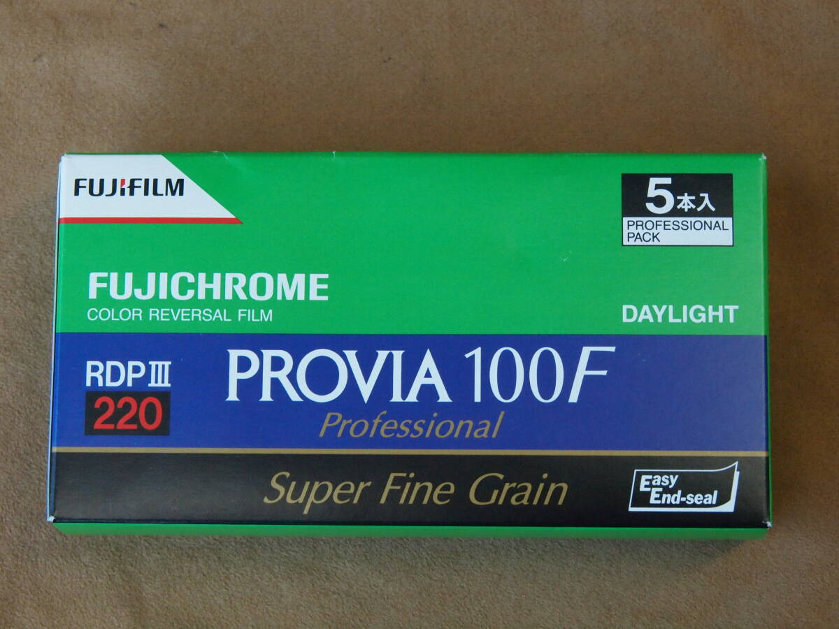 FUJI FILM 富士フィルム PROVIA 100F プロビア RDPⅢ 220 5本入 未使用 期限切れ カラーリバーサル_画像6
