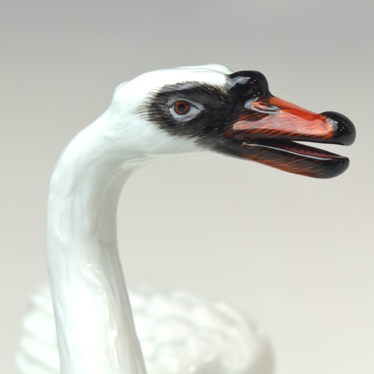 【趣楽】 西洋美術　ＭＥＩＳＳＥＮ　マイセン 「白鳥　フィギュリン」 高さ１３，５ｃｍ　本物保証　Ｊ２０４１_画像9