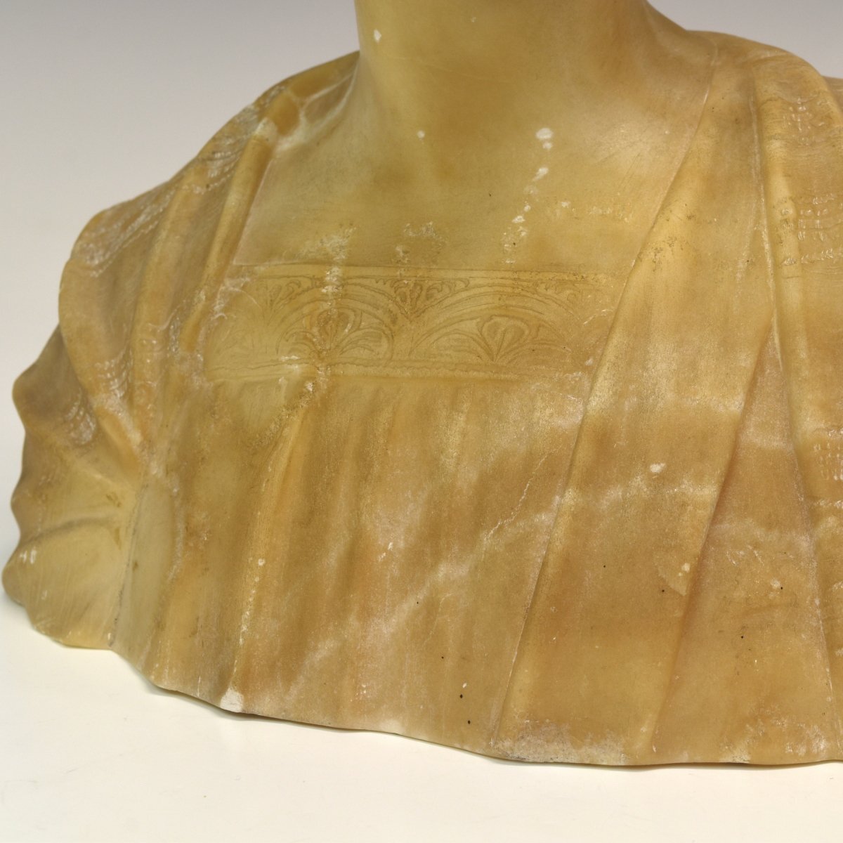 【趣楽】 西洋美術　時代　大理石　アラバスタ材　「女性胸像」　高さ２２ｃｍ　本物保証　Ｌ２０５１_画像8