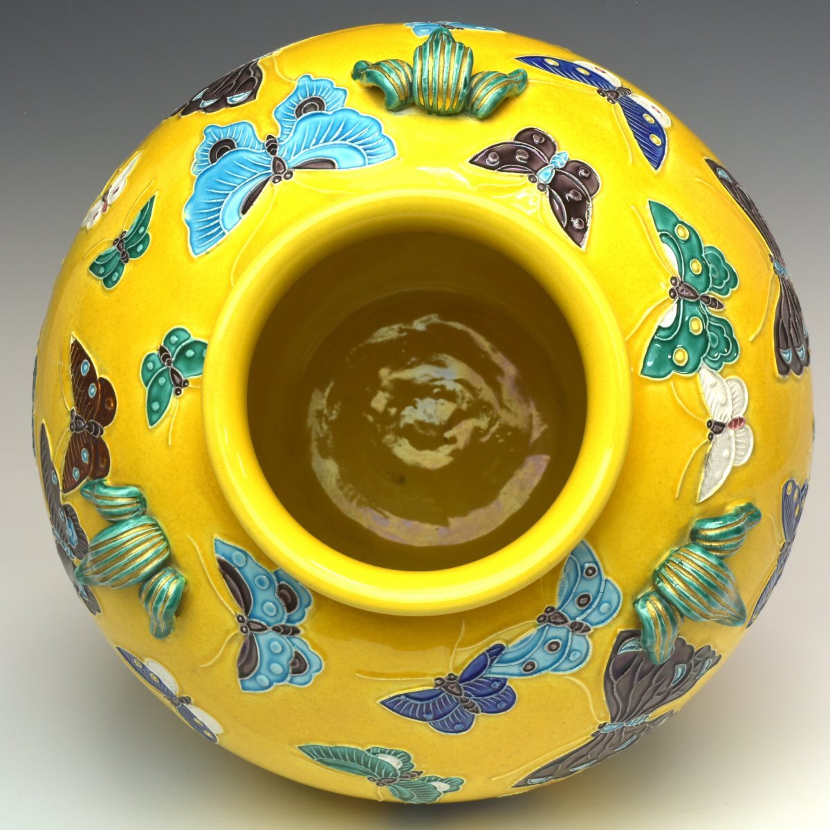 [. comfort ] 10 six fee Eiraku Zengorou work yellow .. butterfly writing . ear large vase height 31cm also box genuine article guarantee L2001