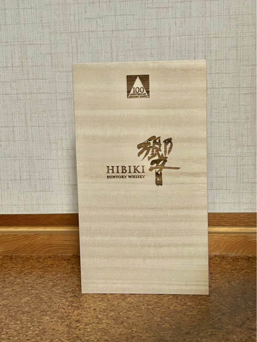 響 100周年記念 アニバーサリーブレンド ウイスキー 700ml 43％ 箱/冊子付  HIBIKI 
