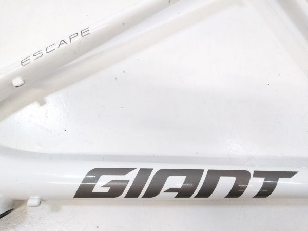 D♪Giant escape R3 クロスバイク アルミフレーム 500(M)サイズ (170-185cm) ジャイアントエスケープ K031407M @180♪_画像3