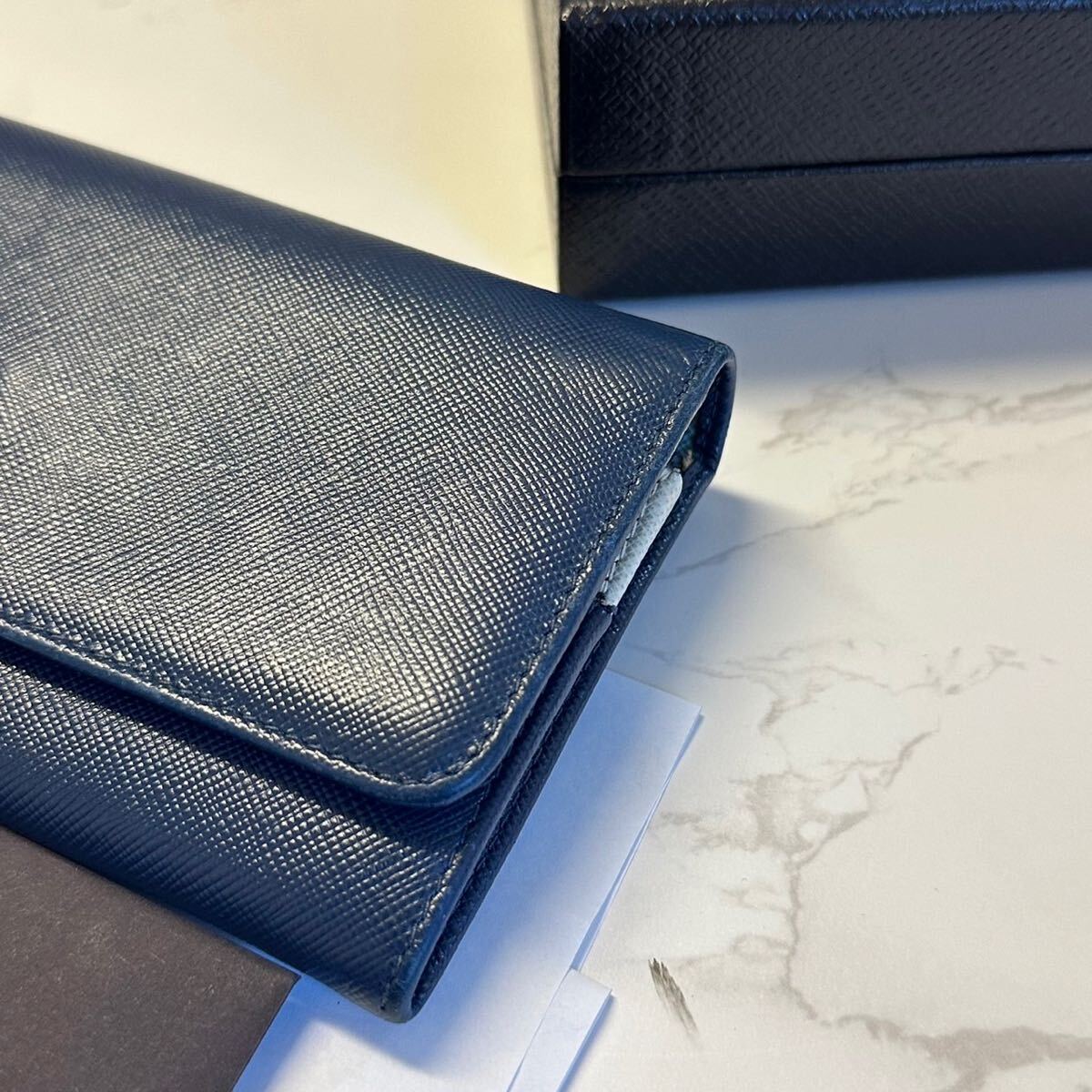 プラダ PRADA 財布 長財布 サフィアーノ バイカラー レディース プラダ PRADA 財布 長財布 サフィアーノ バイカラー レディース