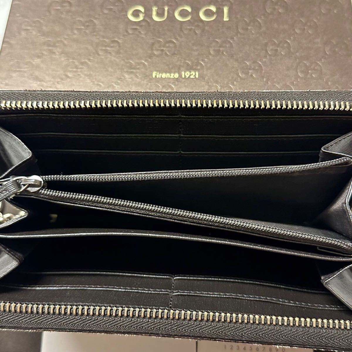 グッチ　GUCCI 財布　長財布　GGスプリーム　GG金具　ラウンドファスナー　レディース_画像4