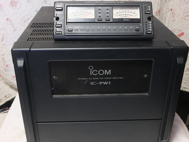 ICOM IC-PW1 前期型（後期型仕様）HF・５０MHｚ　リニアアンプ