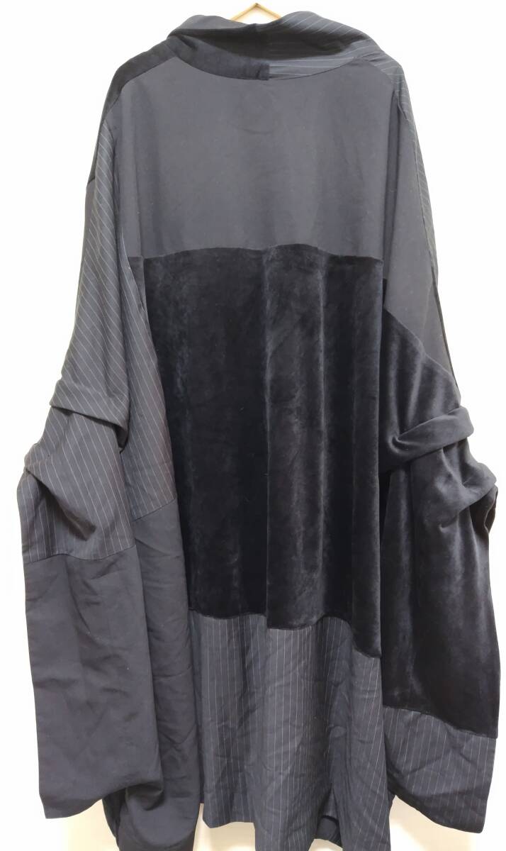 .MOYURUmoyurusenso Uni ko длинное пальто do Ла Манш пальто кардиган перо ткань лоскутное шитье чёрный черный большой размер Silhouette 