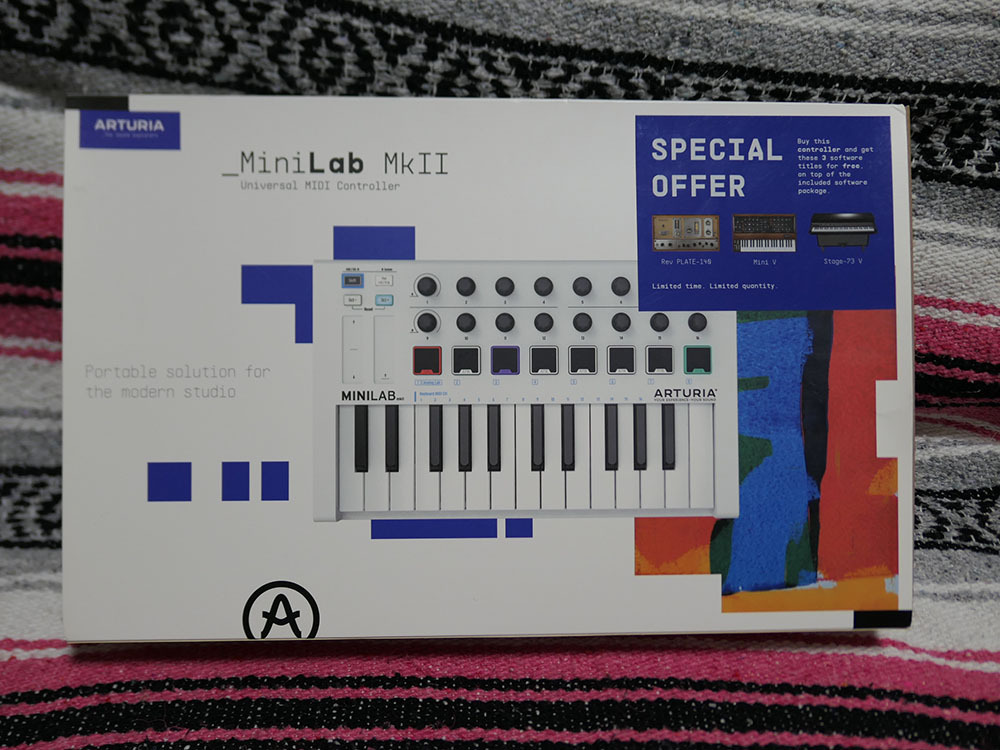 ARTURIA MiniLab mk2 Alpine White USB-MIDI _画像1
