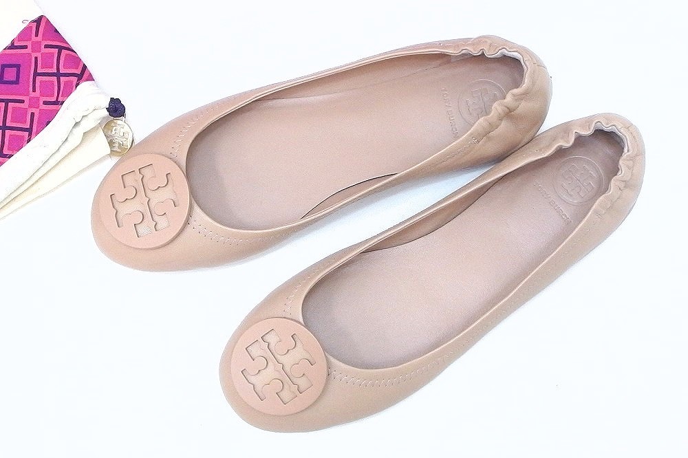 TORY BURCH トリーバーチ ミニートラベル バレエ　1度のみ着用　ナッパレザー US7 51158251 ナチュラル_画像3