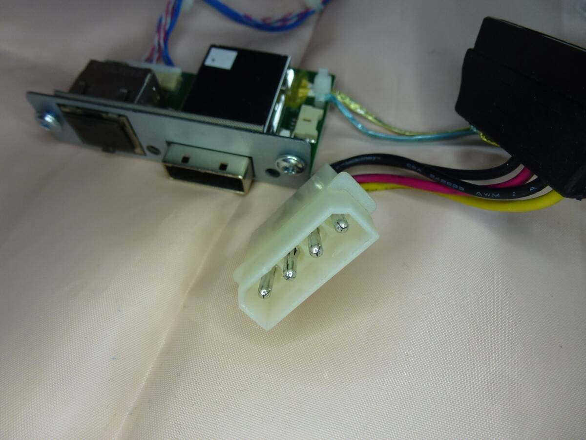 miniSAS（SFF-8088）－デバイスコネクタ変換ケーブル（P42)の画像3