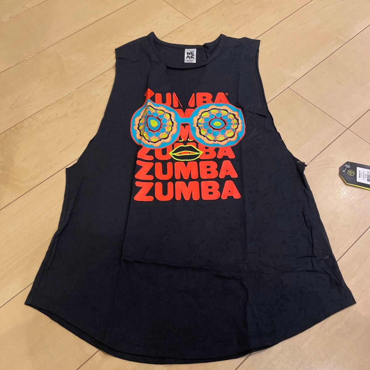 新品　ZUMBA  ノースリーブシャツ　正規品　M 