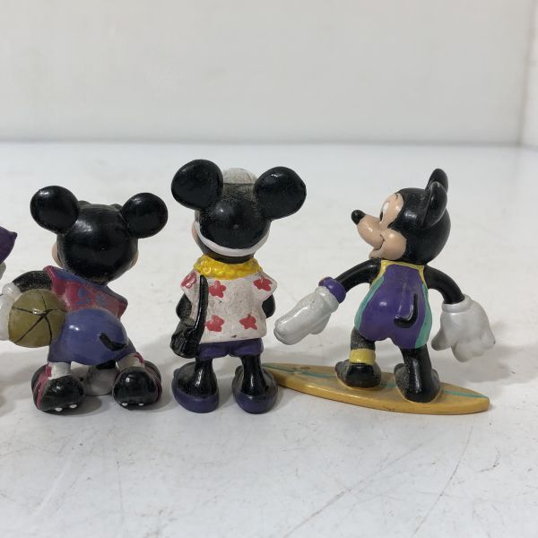 [ free shipping ] Mickey minnie figure 6 body together surfing basketball camera other AAA0001 small 4549