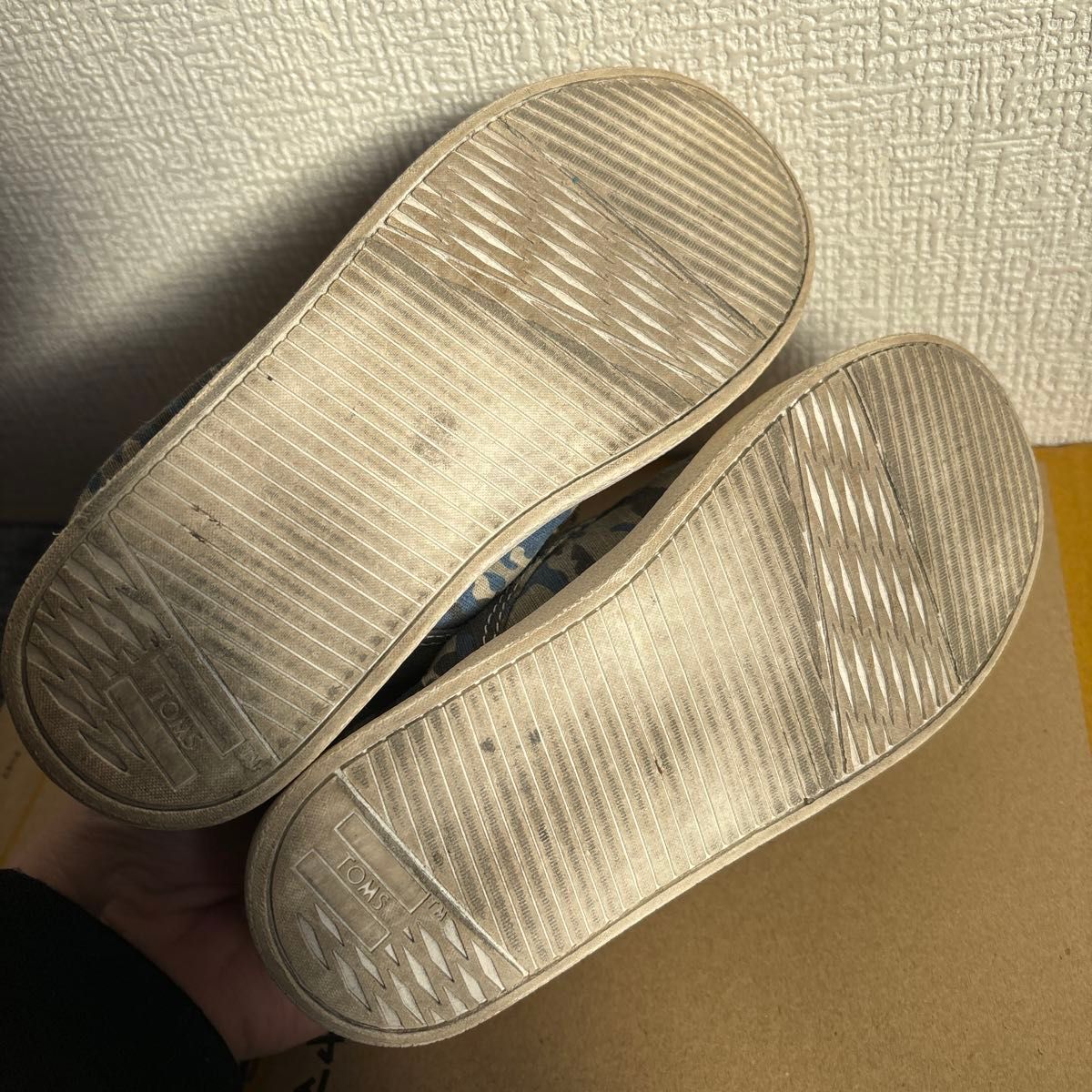 toms Y12   キッズ　18cm  スリッポン　トムズ