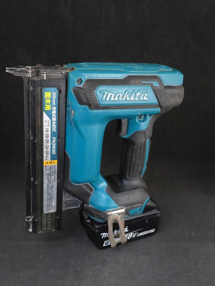 1円～ マキタ makita 18V 35mm 充電式面木釘打 FN350D バッテリ1個 BL1860B 動作品の画像1