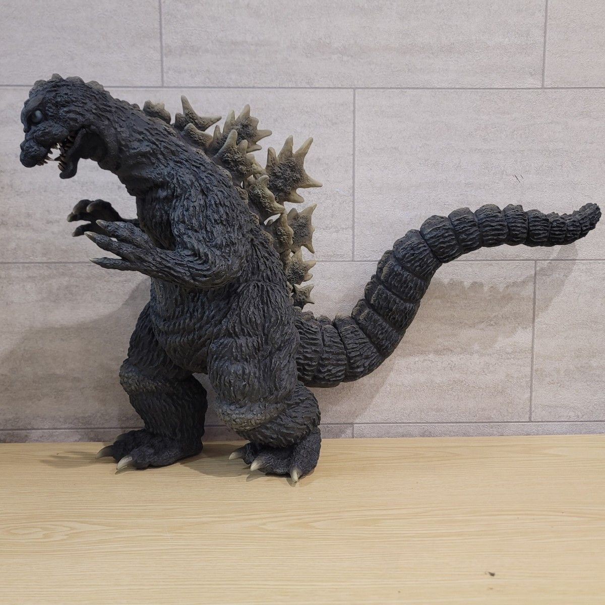 全高41cm ギガンティックサイズ【塗装完成品】海洋堂 1/100 全高41cm ギガンティックサイズ【塗装完成品】海洋堂 1/100
