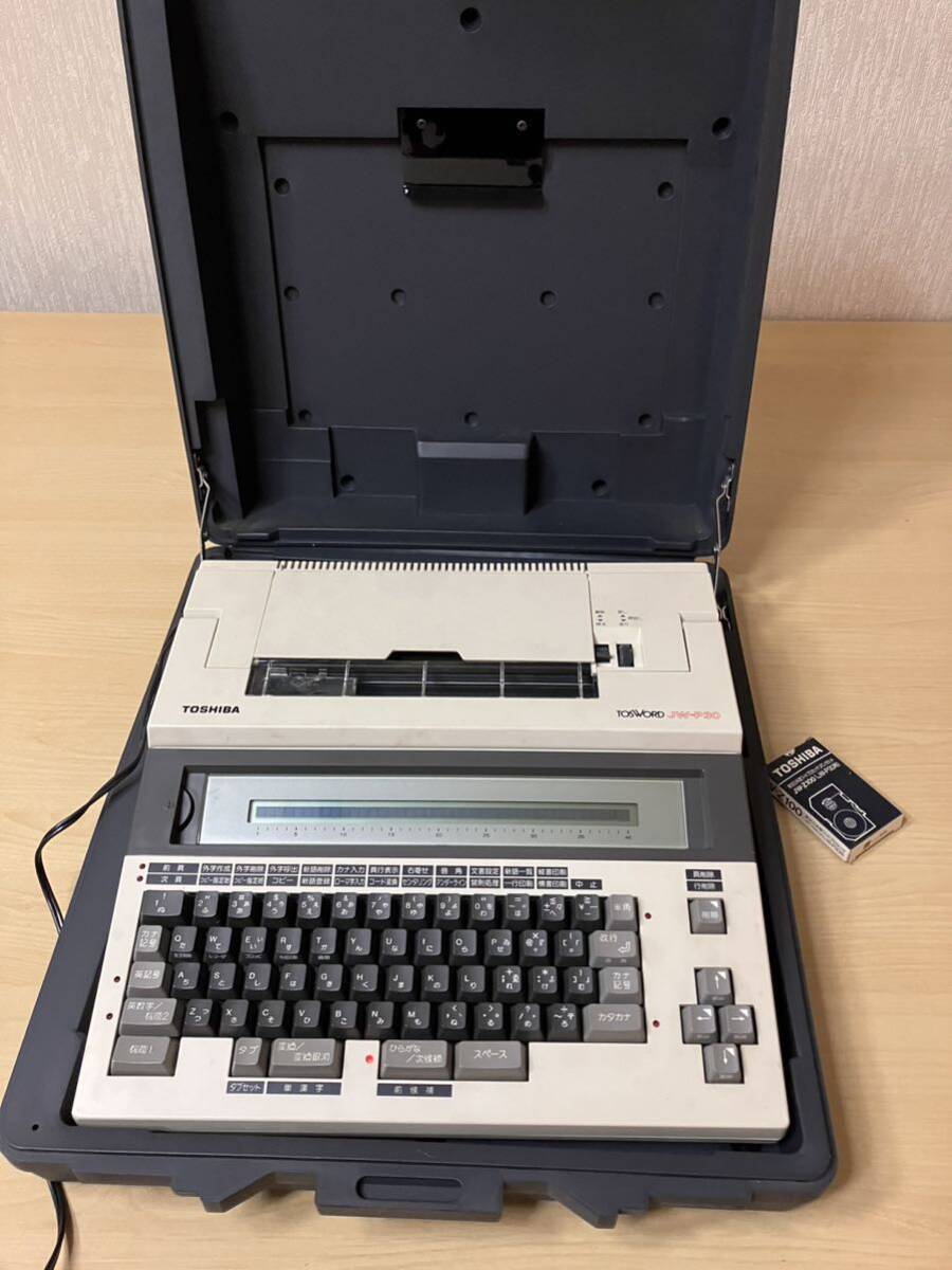 昭和レトロ　TOSHIBA 東芝日本語ワードプロセッサー　JW-P30_画像1