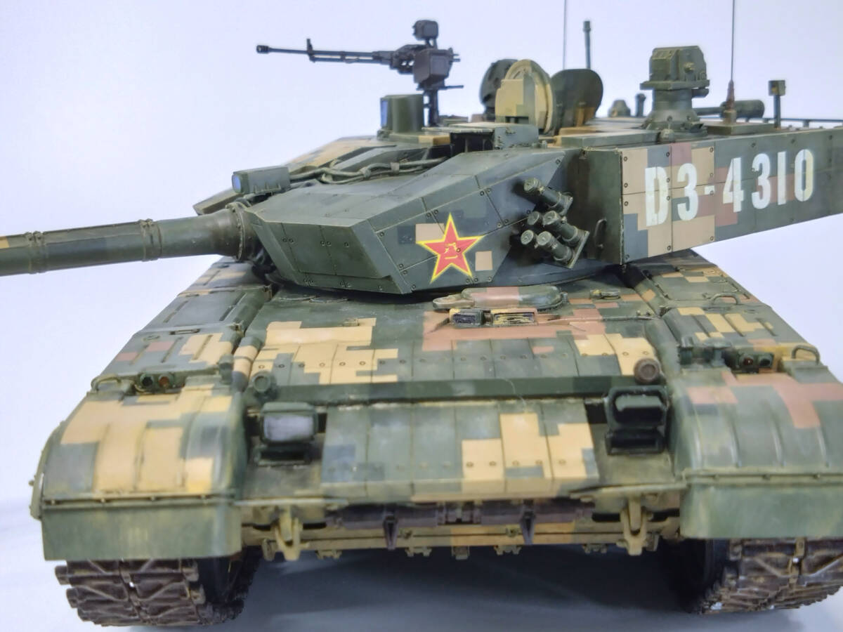 1/35 中国陸軍 ZTZ99A 塗装済み完成品