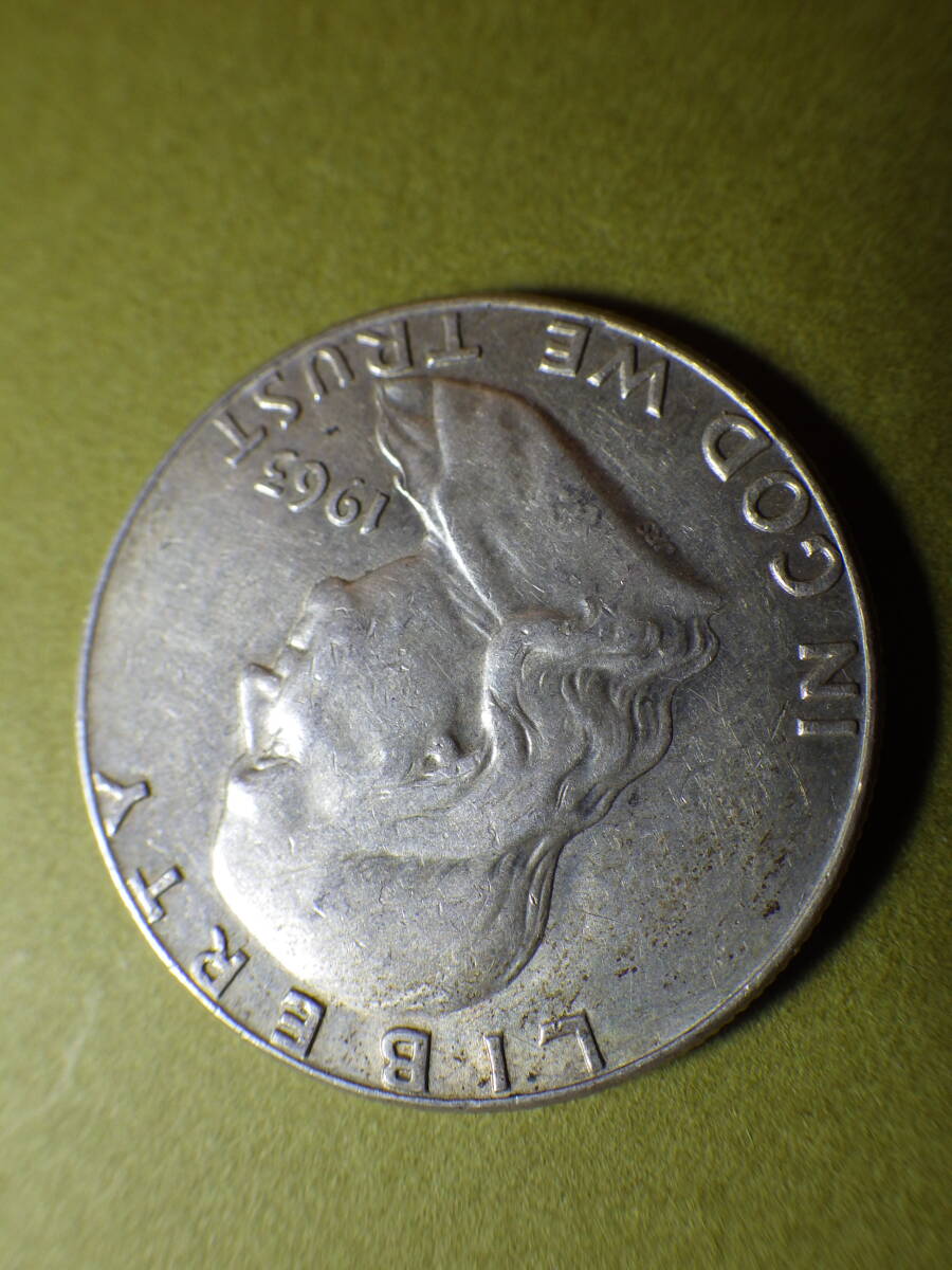 アメリカ５０セント銀貨　１９６３年D　約直径30.5ｍｍ厚み1.85ｍｍ重さ12.49ｇ　コレクター放出品_画像2