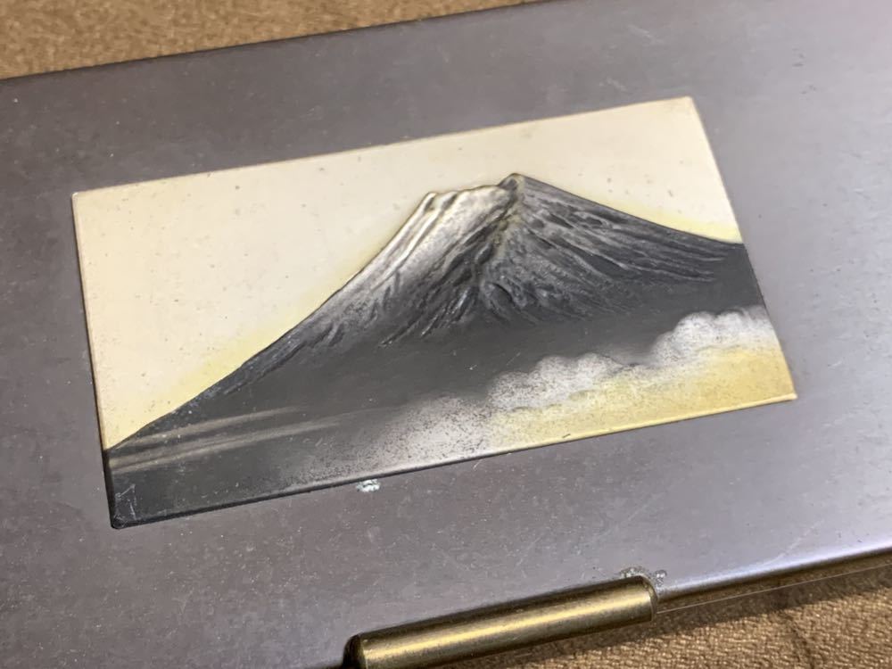 アンティーク 富士山 木製タバコケース ふたは金属製 3537(たばこ 