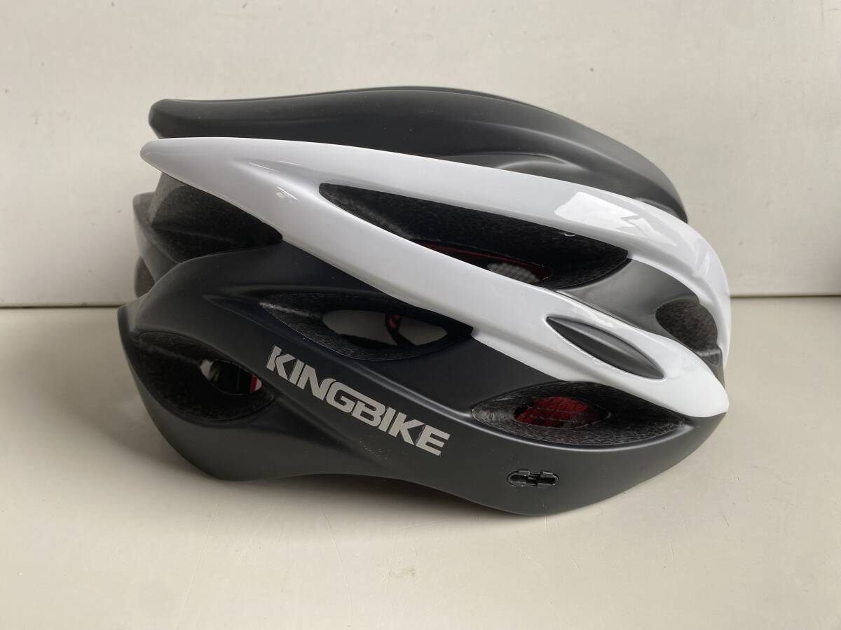 ⑤t812◆KINGBIKE キングバイク◆自転車ヘルメット P-8 ライト付き 59-62cm ヘルメット サイクリング 袋ケース付 _画像3