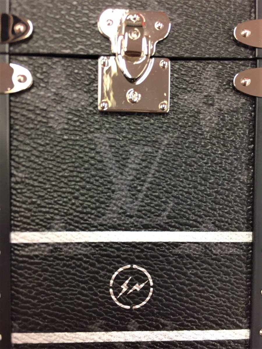  Louis * Vuitton xf ковер men to дизайн M62613 новый товар не использовался LOUIS VUITTON x FRAGMENT iPhone7 EYE TRUNK I * багажник Fujiwara hirosi