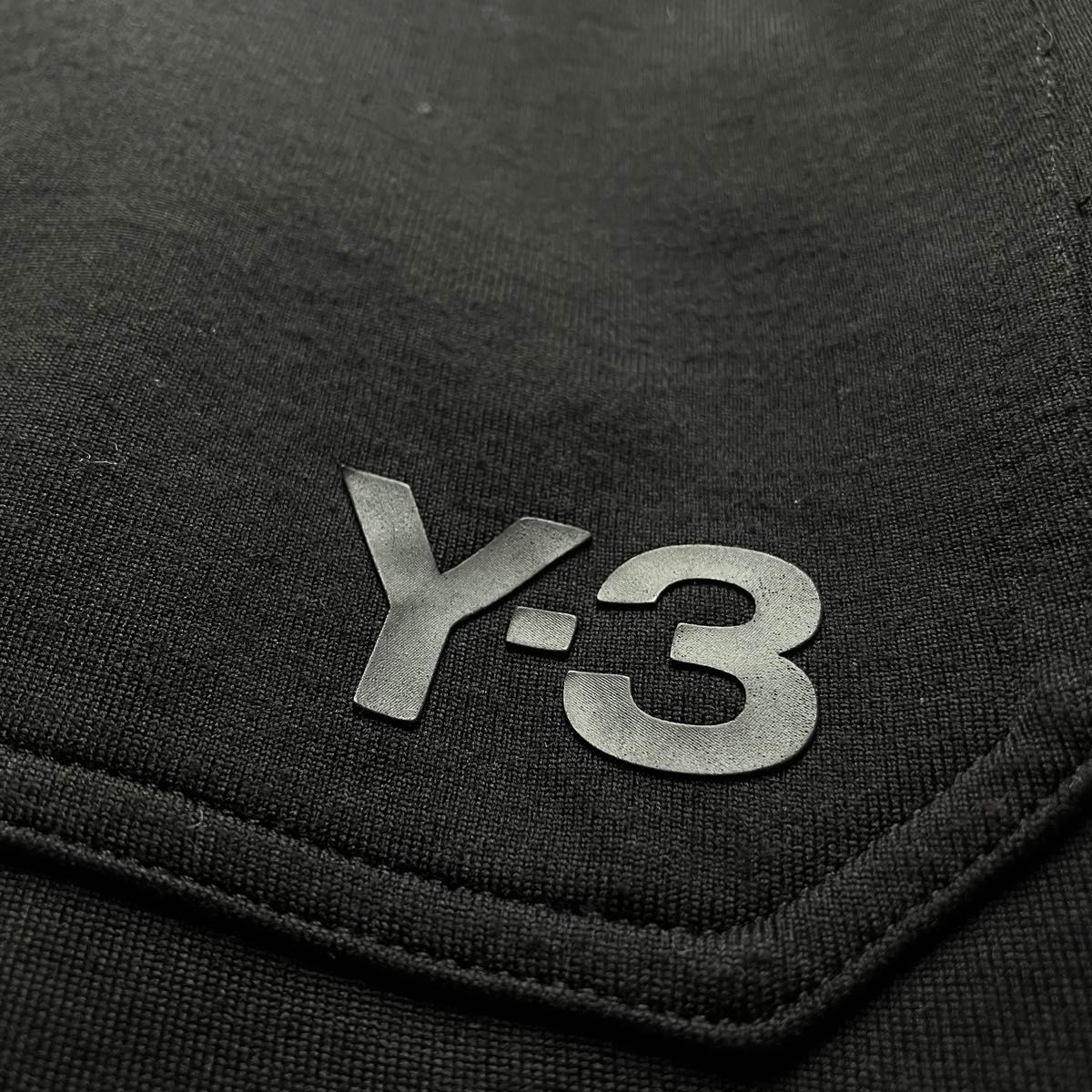 y-3 ワイスリー 3ラインストライプ　ワイド トラックパンツ 3-Stripes Selvedge Wide Pants