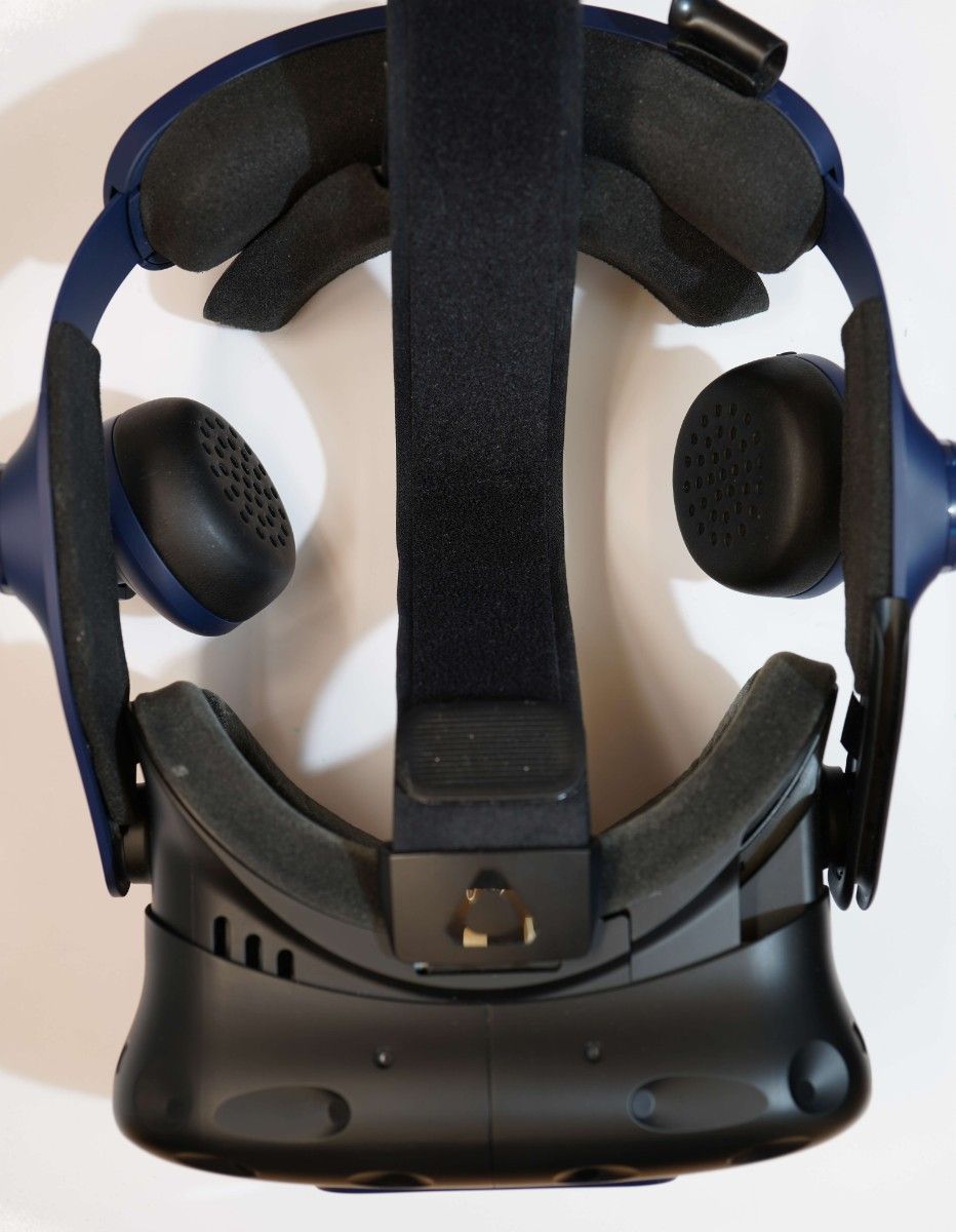 中古 HTC VIVE PRO 2 VR HMD ヘッド マウントディスプレイ