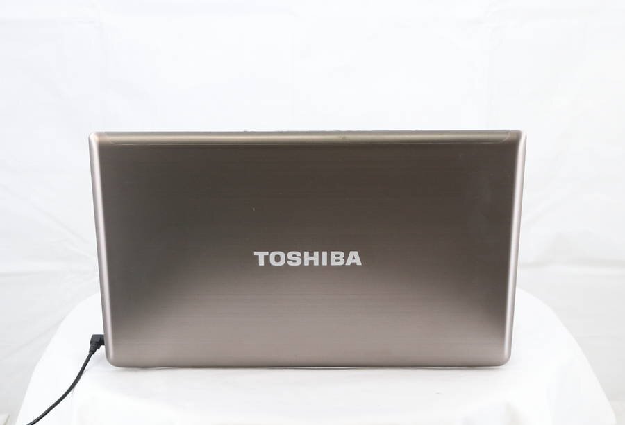 TOSHIBA PT7725TGBNBW Satellite T772/W5TG　Core i7 3630QM 2.40GHz 4GB 1000GB■現状品_画像3