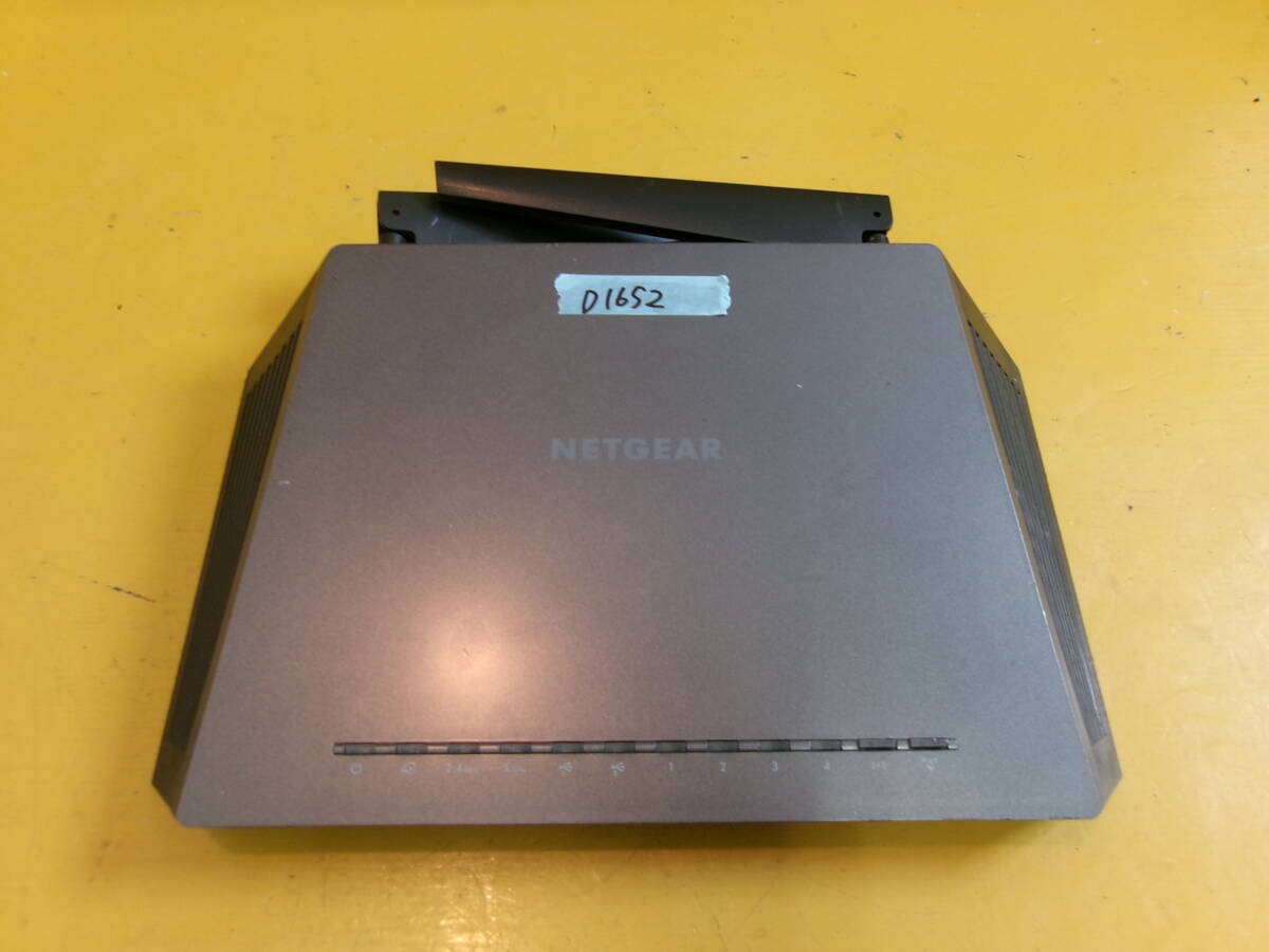 (D-1652)NETGEAR WIFIルーター R7000 動作未確認 現状品_画像1