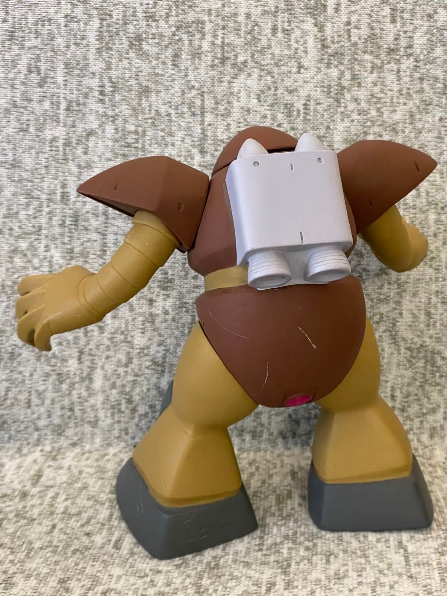 機動戦士ガンダム 組立式ビッグサイズソフビフィギュア 4体 機動戦士ガンダム 組立式ビッグサイズソフビフィギュア 4体