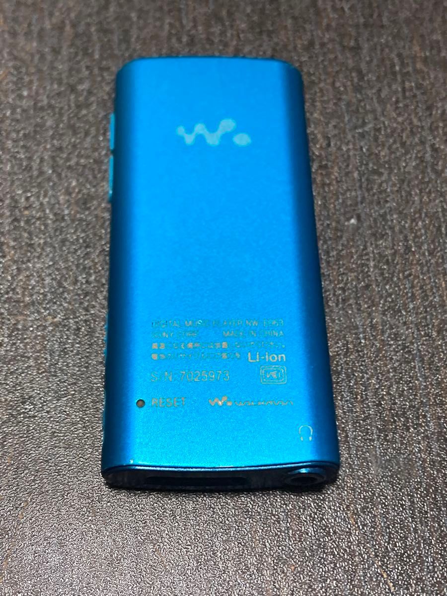 [ジャンク扱い] SONY ウォークマン NW-E063 ブルー 4GB  WALKMAN  HOLD少し緩い