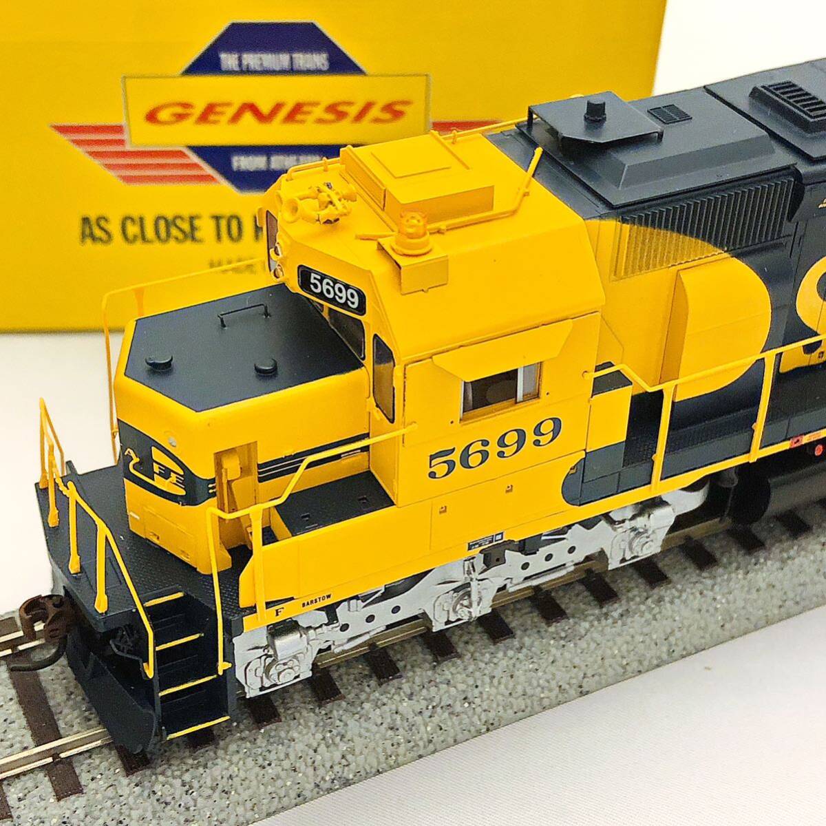 HO Athearn GENESIS G67068 SD45-2 SANTA FE #5699 w/DCC&SOUND HO Athearn GENESIS G67068 SD45-2 SANTA FE #5699 w/DCC&SOUND