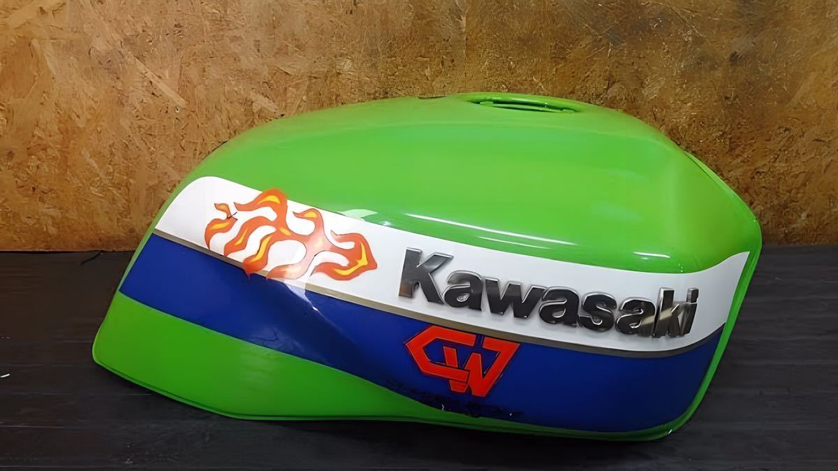 カワサキ　エンブレム　Kawasaki KAWASAKI タンクロゴ　タンク　アクセサリー　バイク　アイテム_画像4