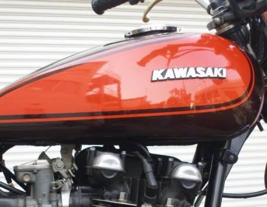 KAWASAKI カワサキ 立体 エンブレム 白色 2枚セット　ゼファー　Z1 Z2 etc.. バイクアクセサリー　タンク　エンブレム_画像4