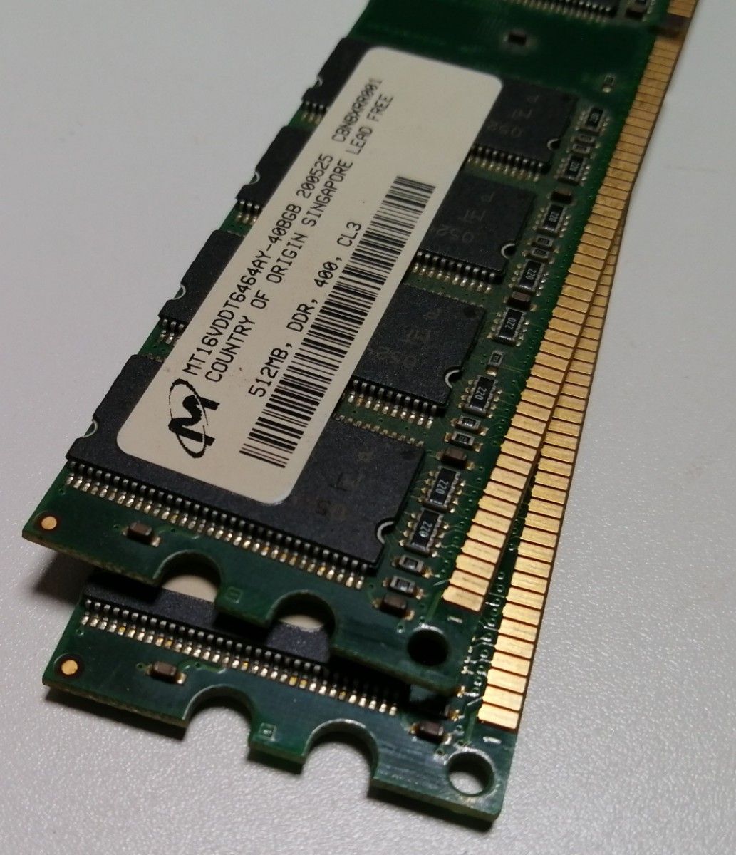 MT16VDDT6464AY-40BGB（512MB×2枚セット）DDR SDRAM PC3200 DDR400 デスクトップ