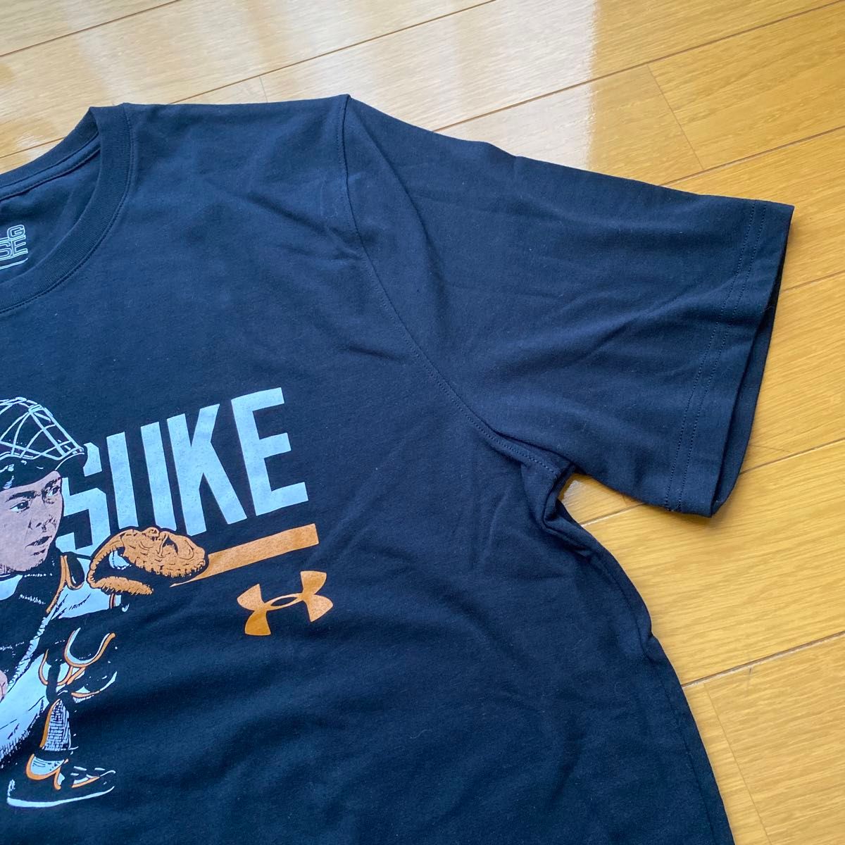 読売ジャイアンツ 阿部選手 Tシャツ ブラック アンダーアーマー 読売ジャイアンツ 阿部選手 Tシャツ ブラック アンダーアーマー