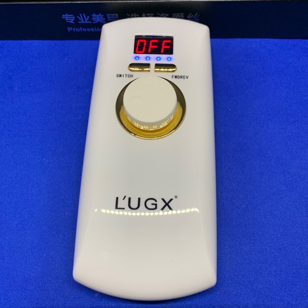 Y8911 L'UGX 電動ネイルマシン 30000RPM プロ ネイルドリル 研磨 Y8911 L'UGX 電動ネイルマシン 30000RPM プロ ネイルドリル 研磨